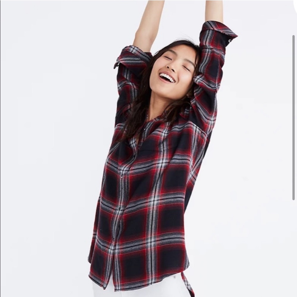 Madewell Classic Ex-Boyfriend Shirt in Collins Plaid - Picture 2 of 9